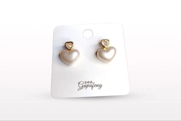 Heart Pearl & Crystal Stud Earrings – Elegant Women’s Jewelry