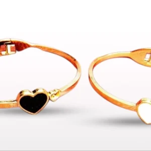 Gold Heart Bangle Bracelet – Elegant Minimalist Jewelry for Women & Couples